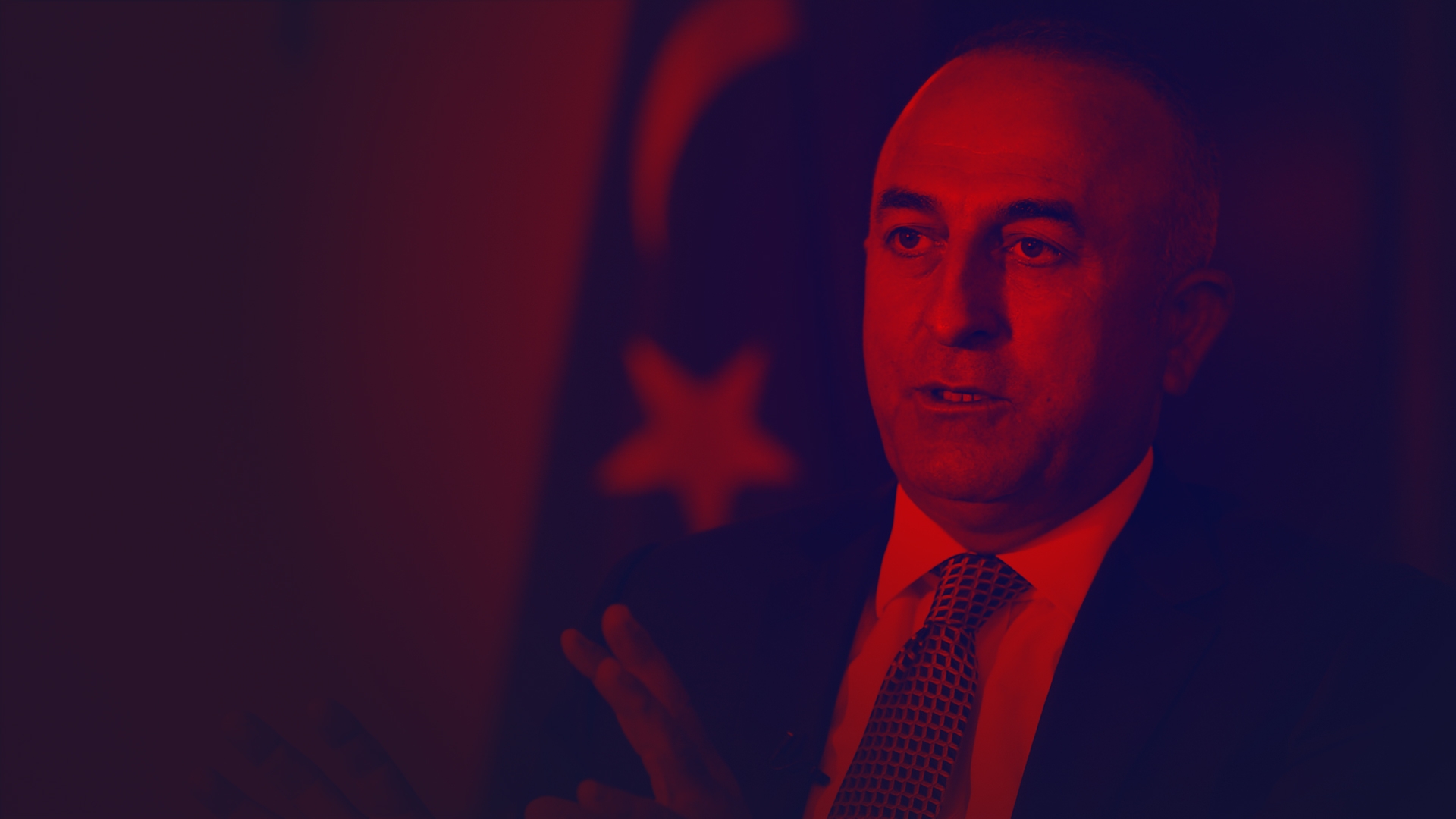 Çavuşoğlu, Yunanistan'a kaçan darbeci askerlerin derhal iadesini istediklerini açıkladı