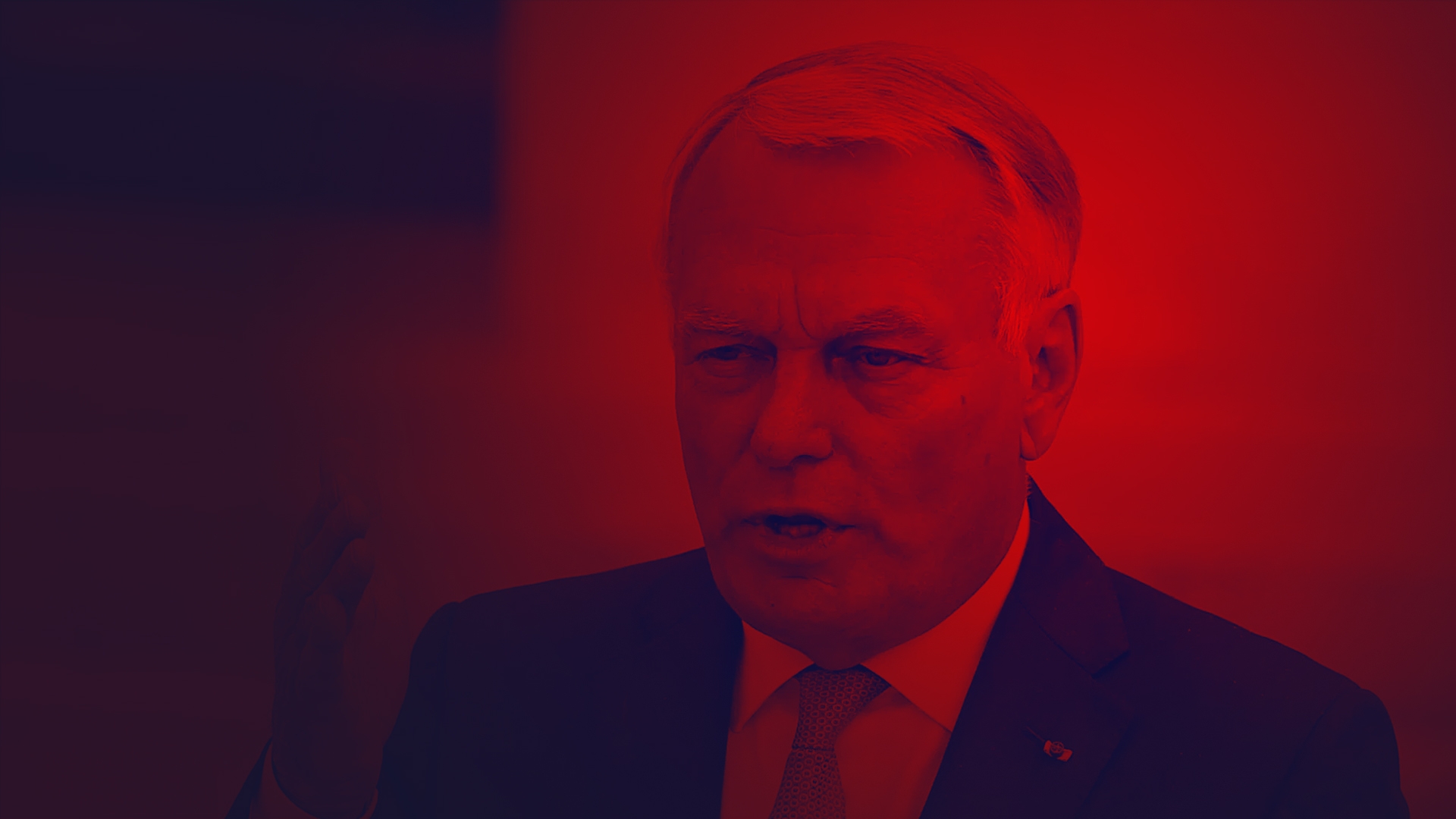 Fransa Dışişleri Bakanı Jean-Marc Ayrault darbe girişimini sert bir şekilde kınadı
